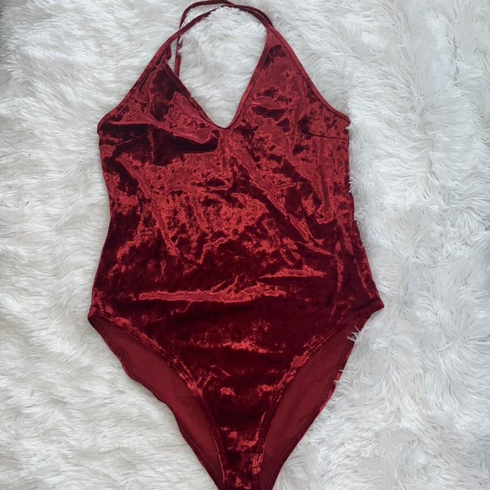 Forever 21 crisscross bodysuit red crushed velvet size L